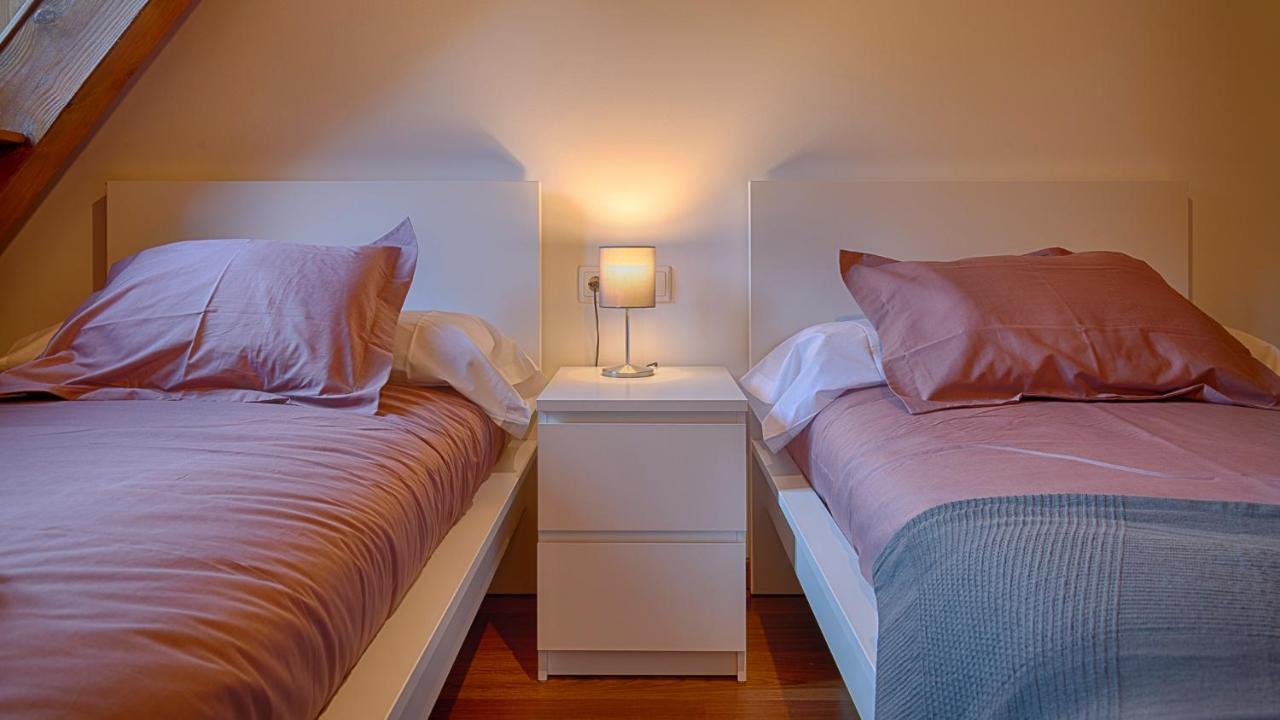 Saplan Real Estate Saubaga Apartment บอสซอสต์ ภายนอก รูปภาพ